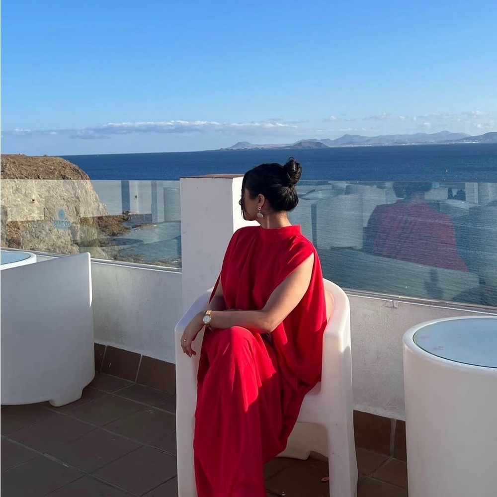 Elegant Red Maxi Dress